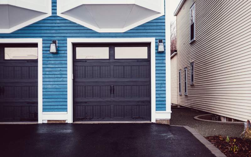 Garage for parking EV long term