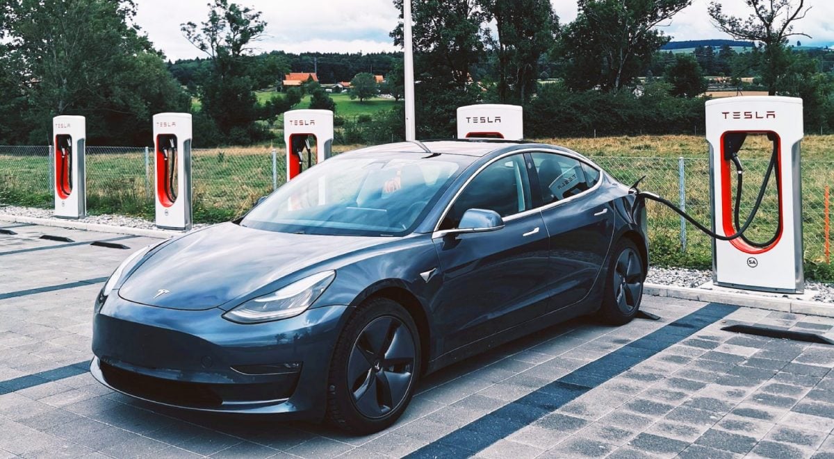 Seven ways to pass time while Supercharging (DC fast charging)