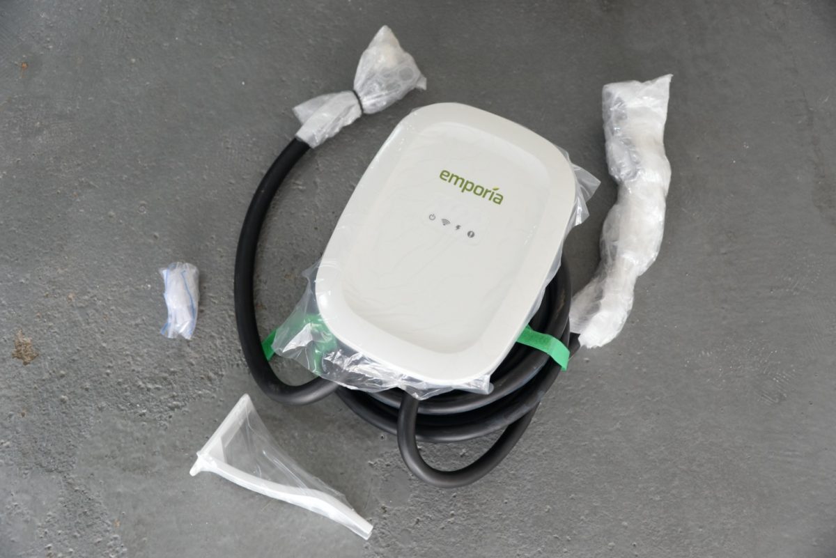 Emporia Level 2 EV charger unboxing