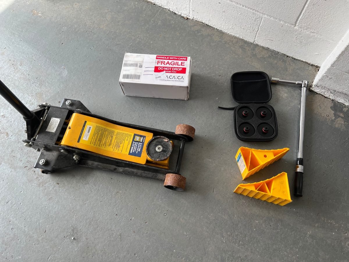 Required tools; jack, pads, torque wrench