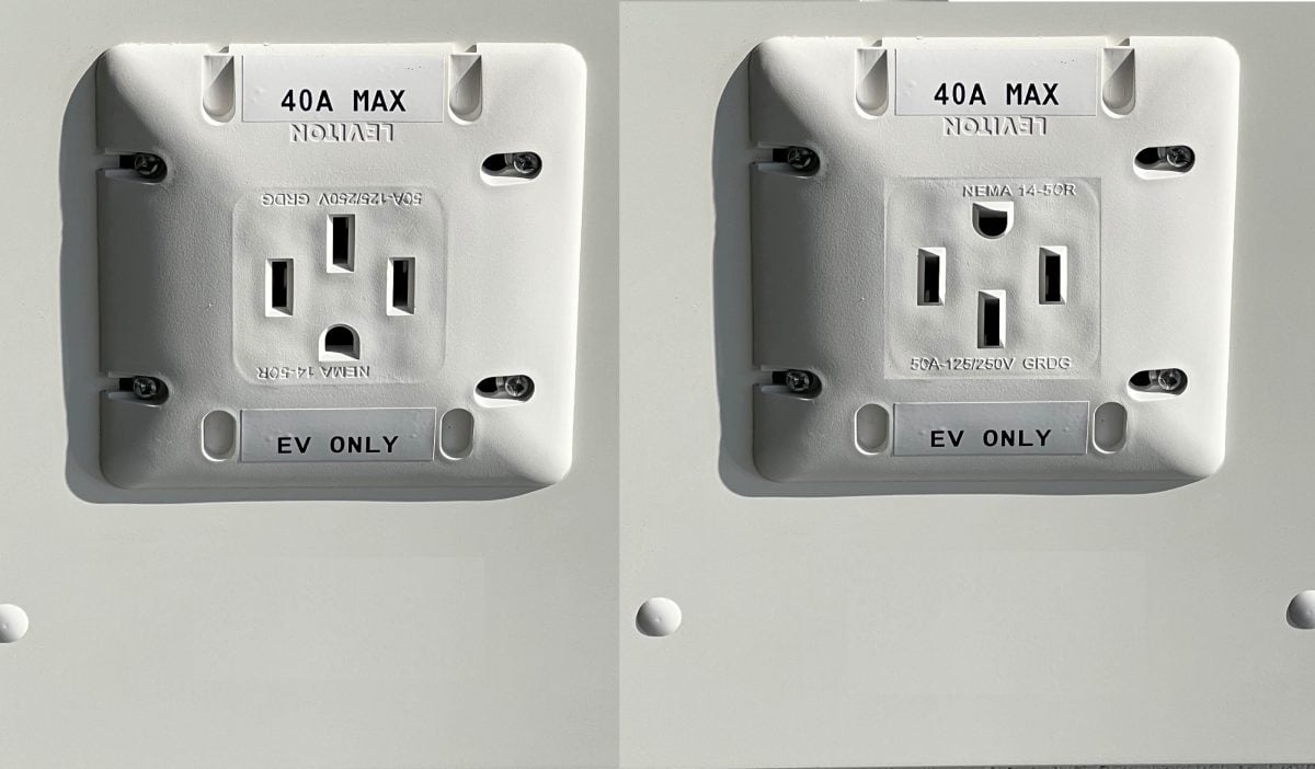 Which way is up on the NEMA 14-50 outlet?