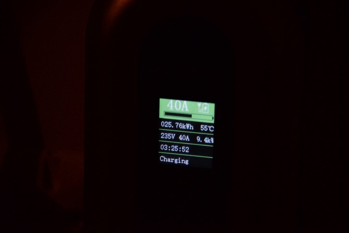 Peak temperature, LCD close up