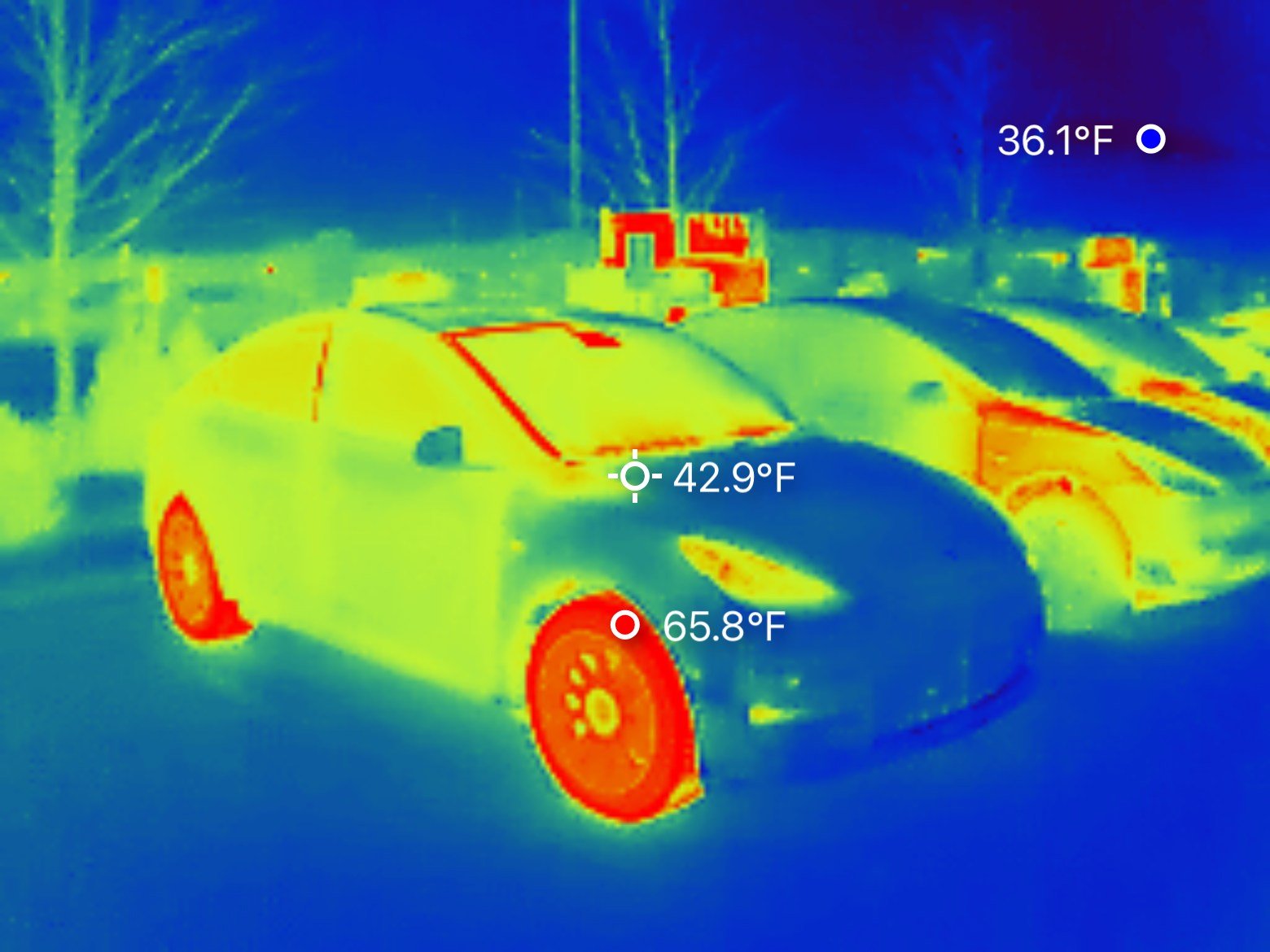 Model Y at Supercharger thermal image