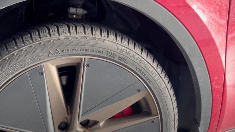 Nokian Tyres Hakkapeliitta R5 EV