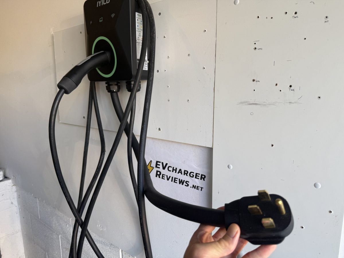 IYILO EV Charger NEMA 14-50 connector